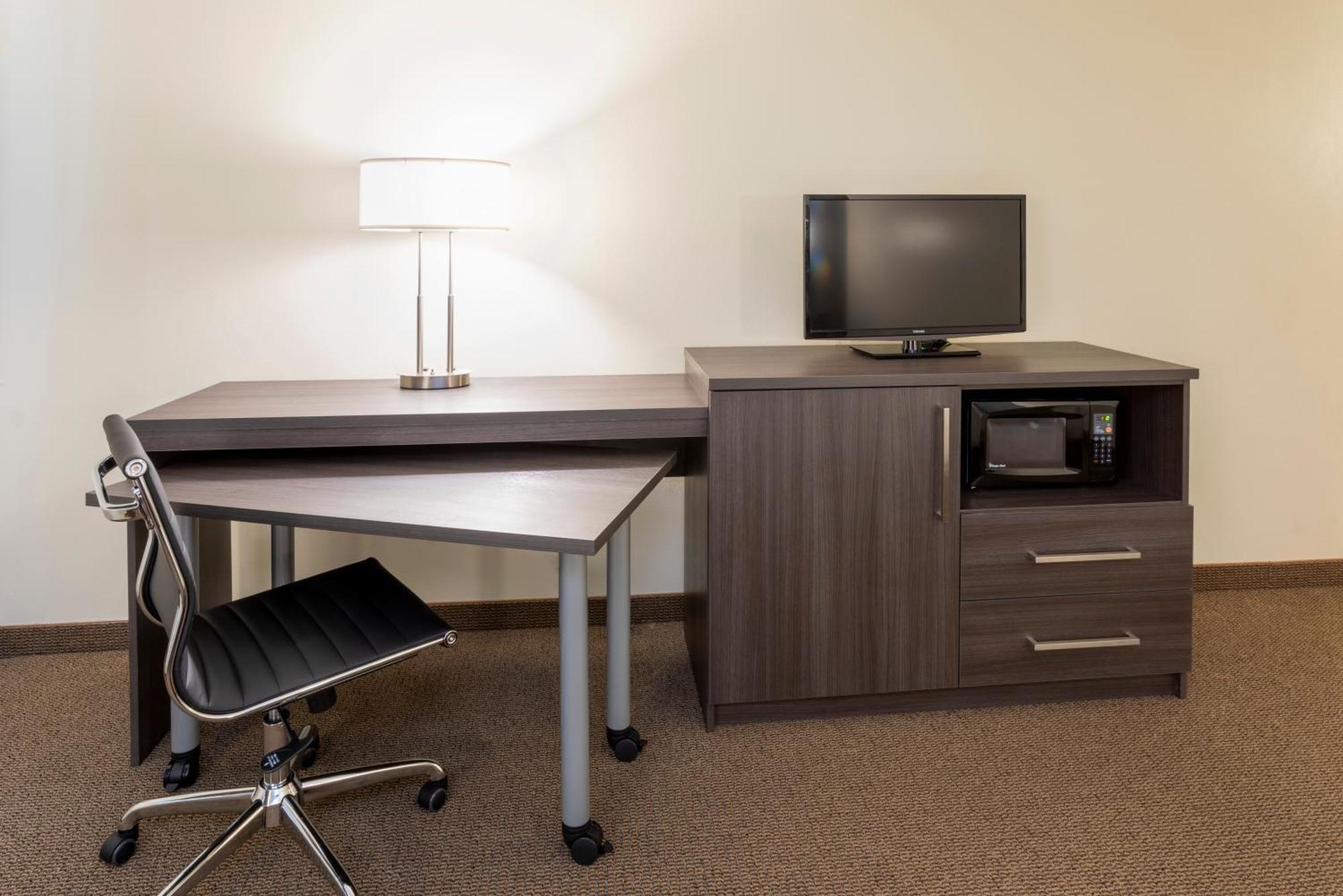 Paynesville Inn & Suites Room photo
